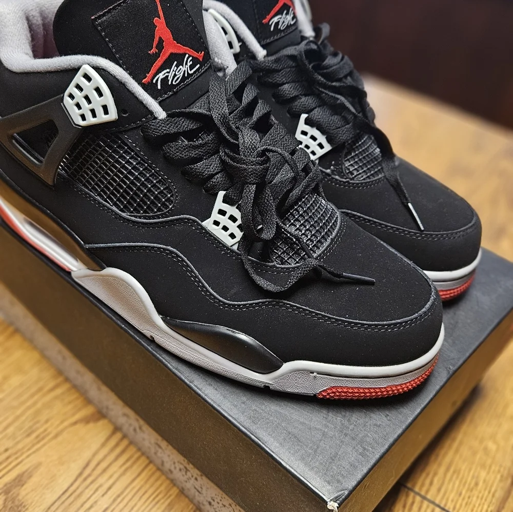 New Jordan Retro Bred 4 Men's Size 13 Shoes - Picture 5 of 13